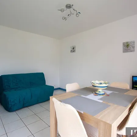 Lumineux Proche Avec Parking Et Wifi - Fr-1-825-44 Lägenhet La Rochelle (Charente-Maritime)